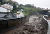 La violencia del agua ha hecho estragos en Madeira