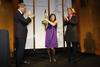 Alberto Ruiz-Gallard&oacute;n entrega el premio a Carmen Machi en presencia de Catalina Luca de Tena, presidenta-editora de ABC