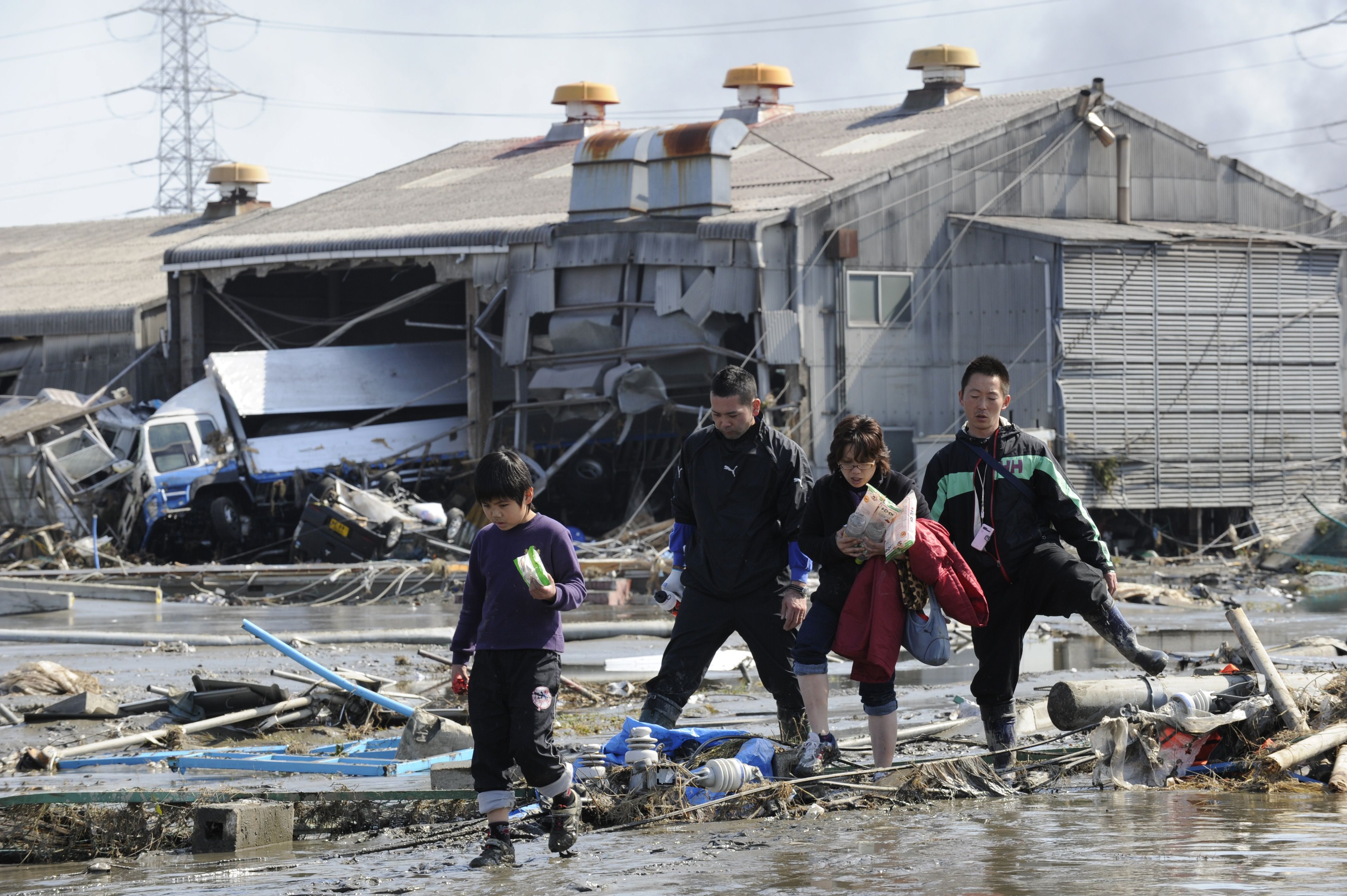 100 d�as del terremoto de Jap�n