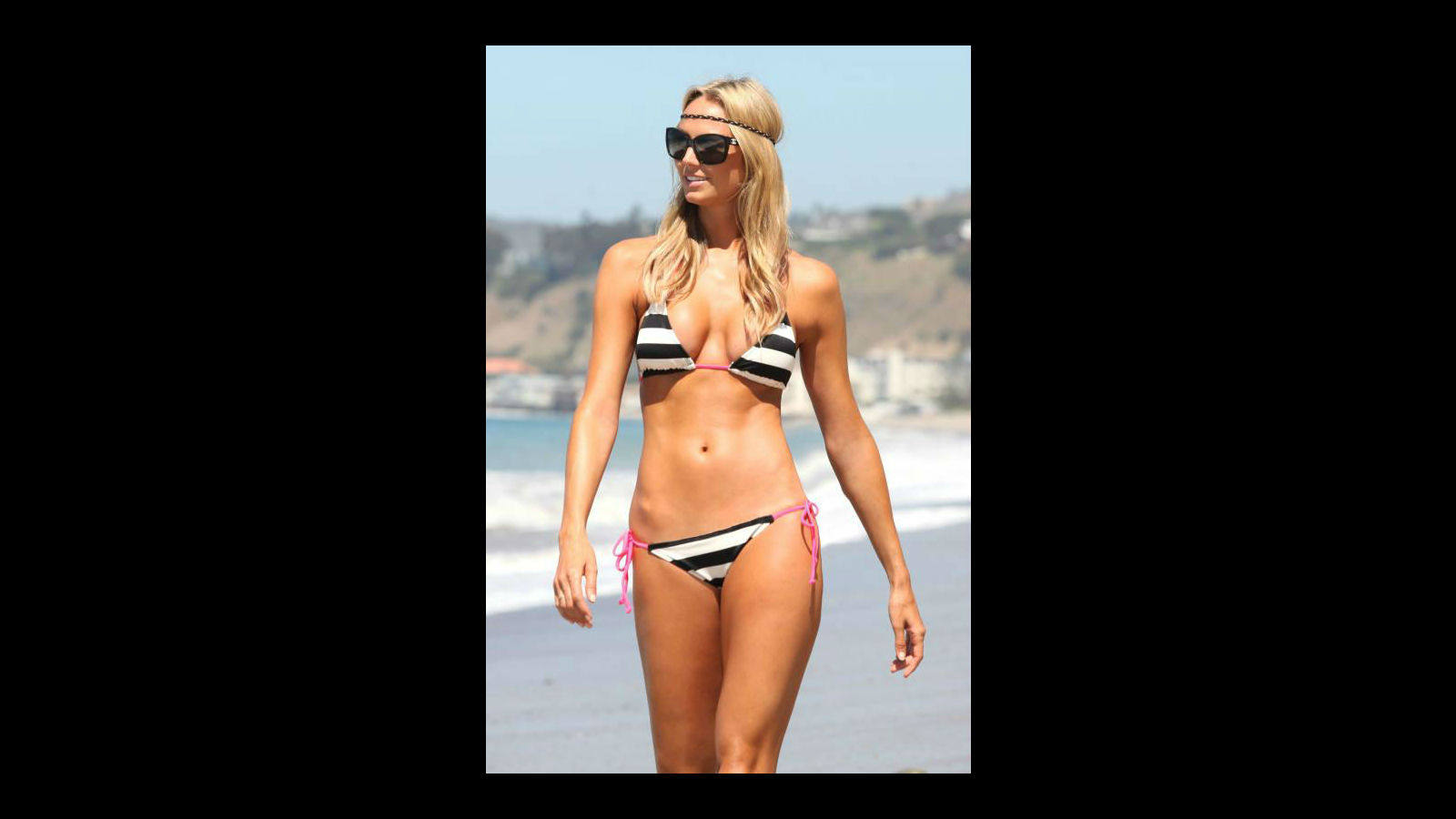 La modelo Stacy Keibler, en una sesión de fotografías para una revista, en 2011.