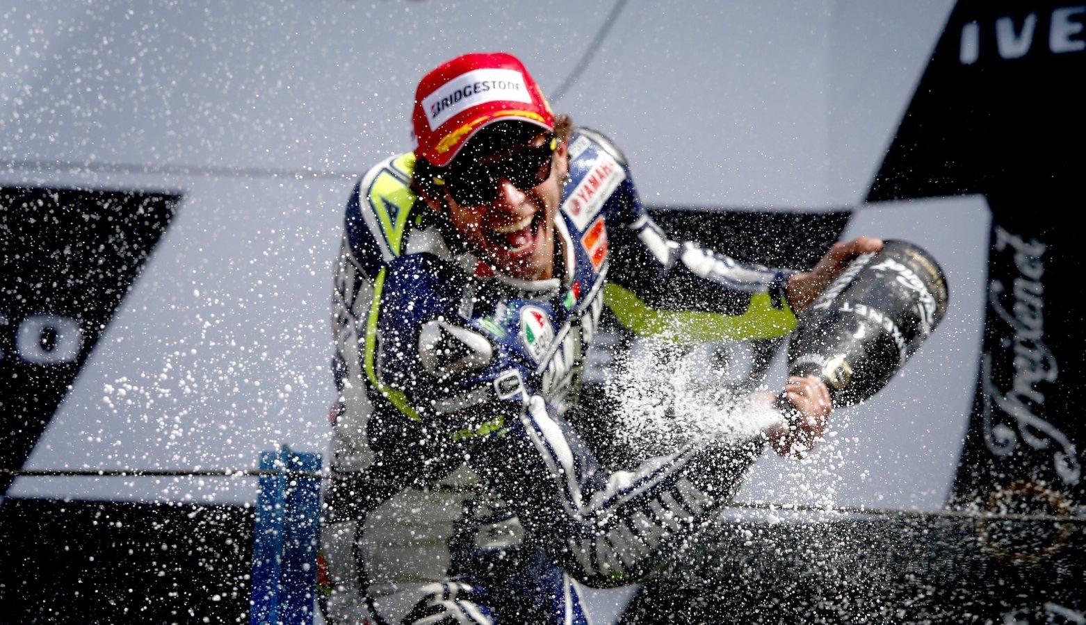 Valentino Rossi consigue en Assen su primera victoria desde Malasia 2010