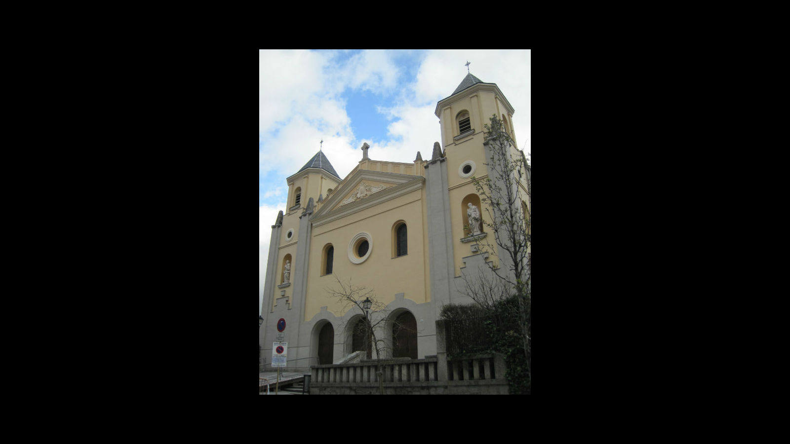 
La iglesia parroquial de San Lorenzo Mártir
