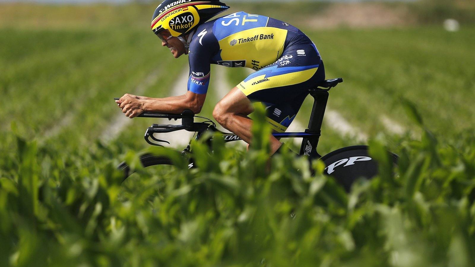 
Tony Martin se lleva la victoria de etapa y Froome asesta otra puñalada a la general
