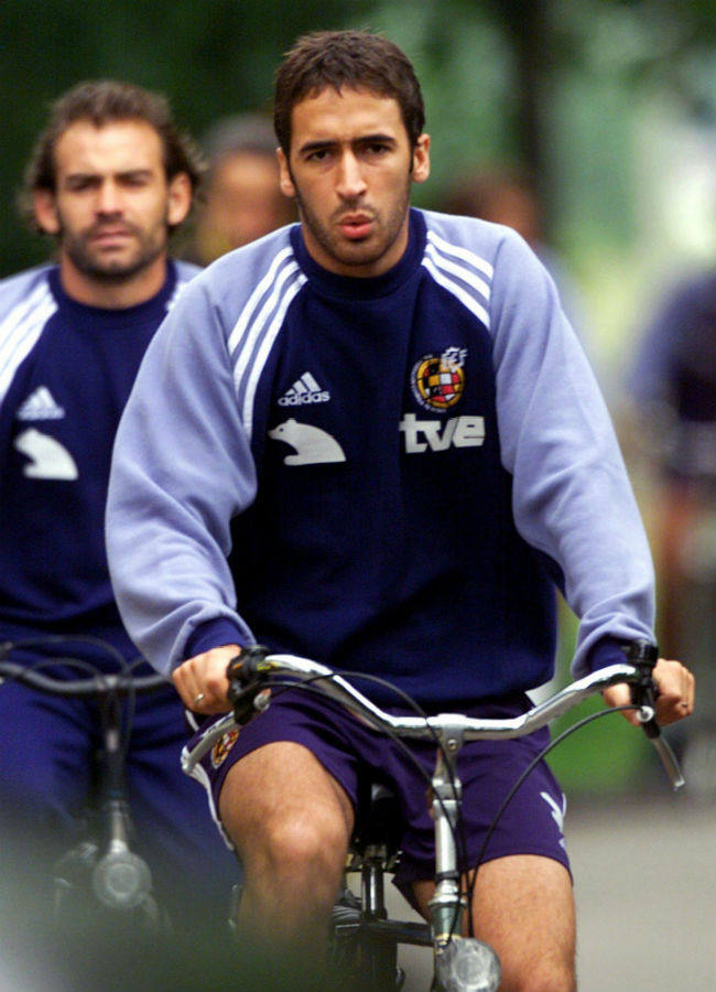 Raul, durante una concentración de la selección española en 2000.