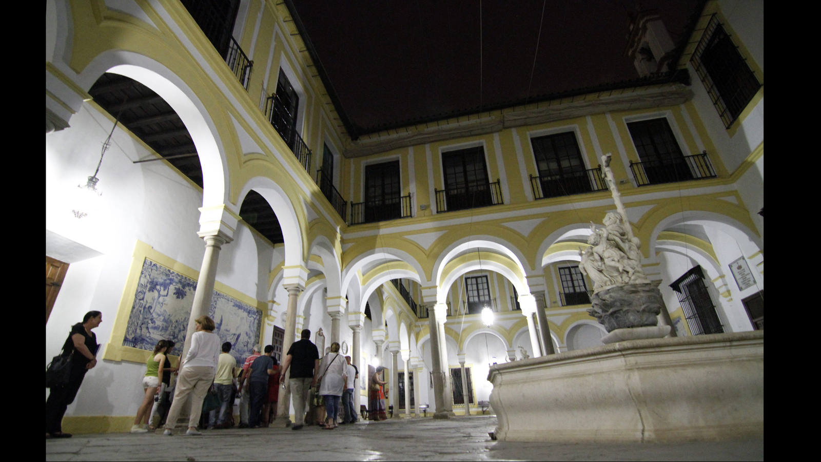 La visita pretende convertirse en una experiencia única a través del arte barroco que encierran las paredes del Hospital de la Caridad