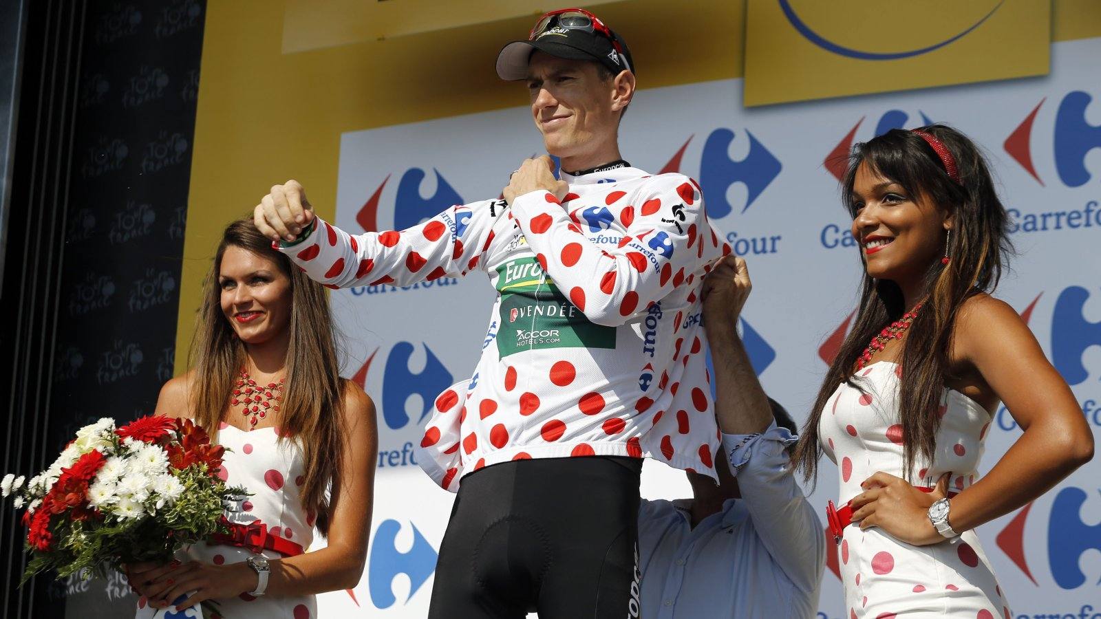 
Tony Martin se lleva la victoria de etapa y Froome asesta otra puñalada a la general
