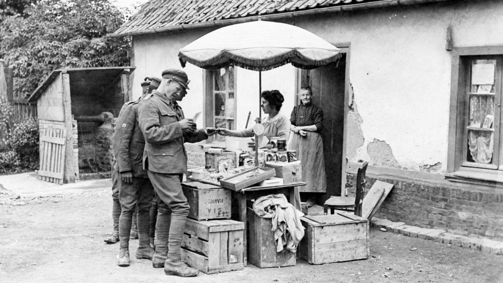 
Ruinas de la iglesia del pueblo de Frise, por cuya posesión se libraron duros combates.
