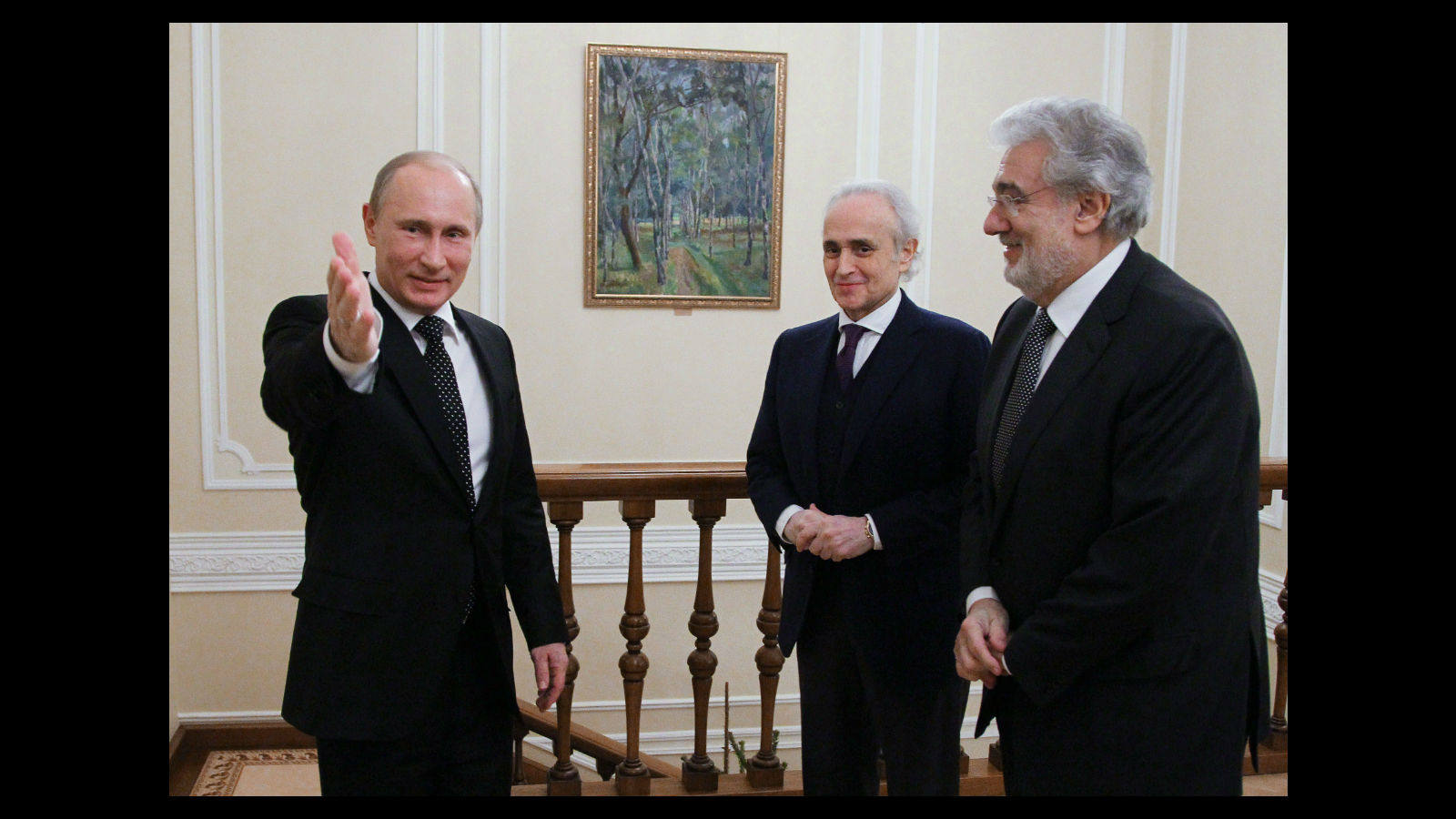 Junto al también español Josep Carreras, se reunieron con Putin antes de realizar un concierto benéfico en la capital rusa