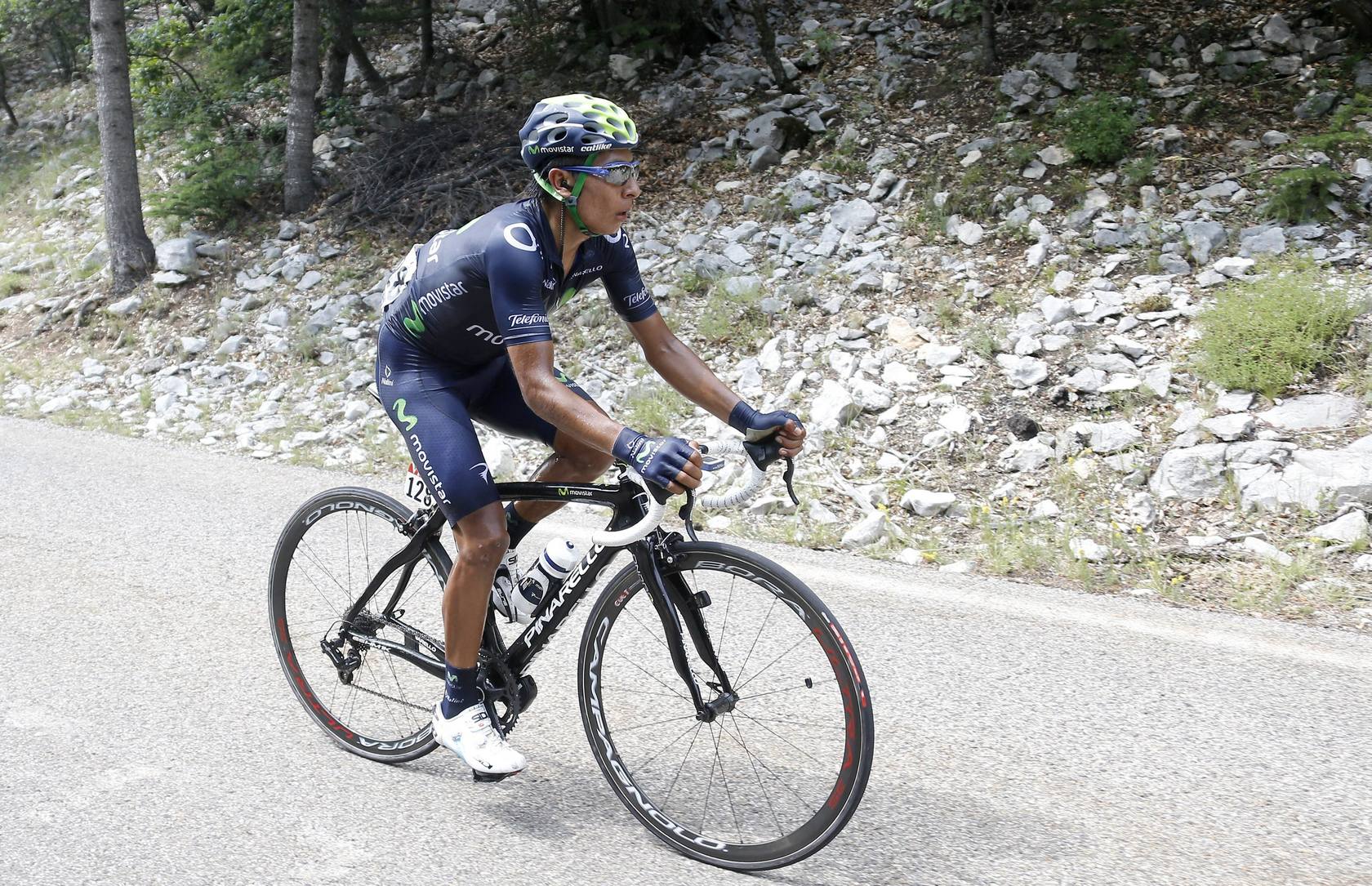 La subida al Mont Ventoux ha dejado algunas imágenes espectaculares