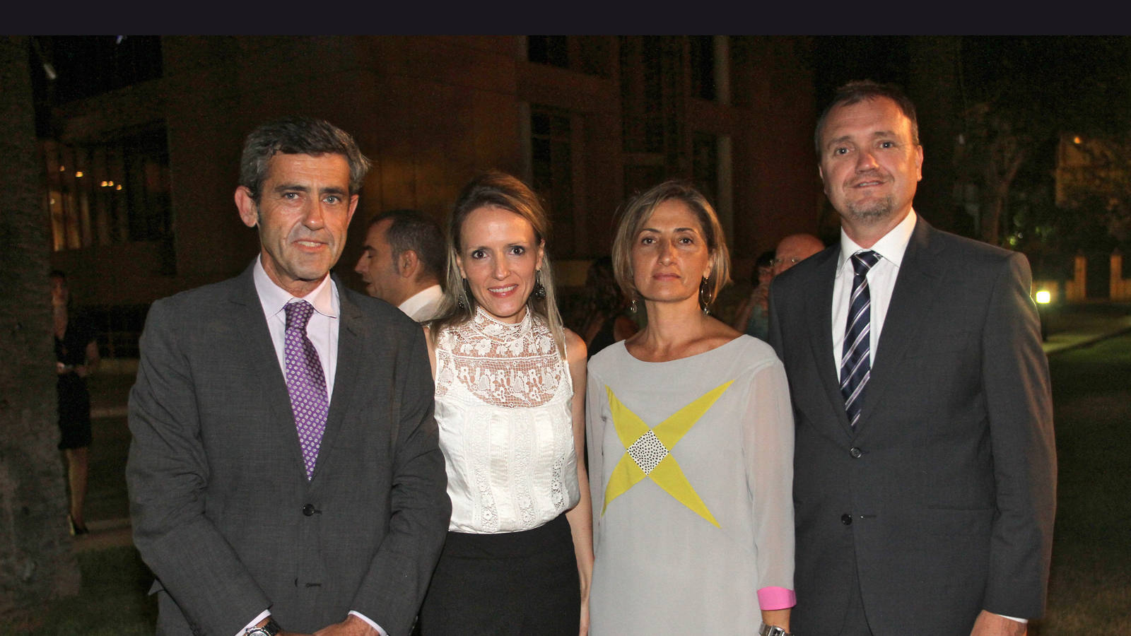 
En la entrega del galardón se dieron cita representantes de la política, judicatura, fiscales, notarios, abogados y procuradores
