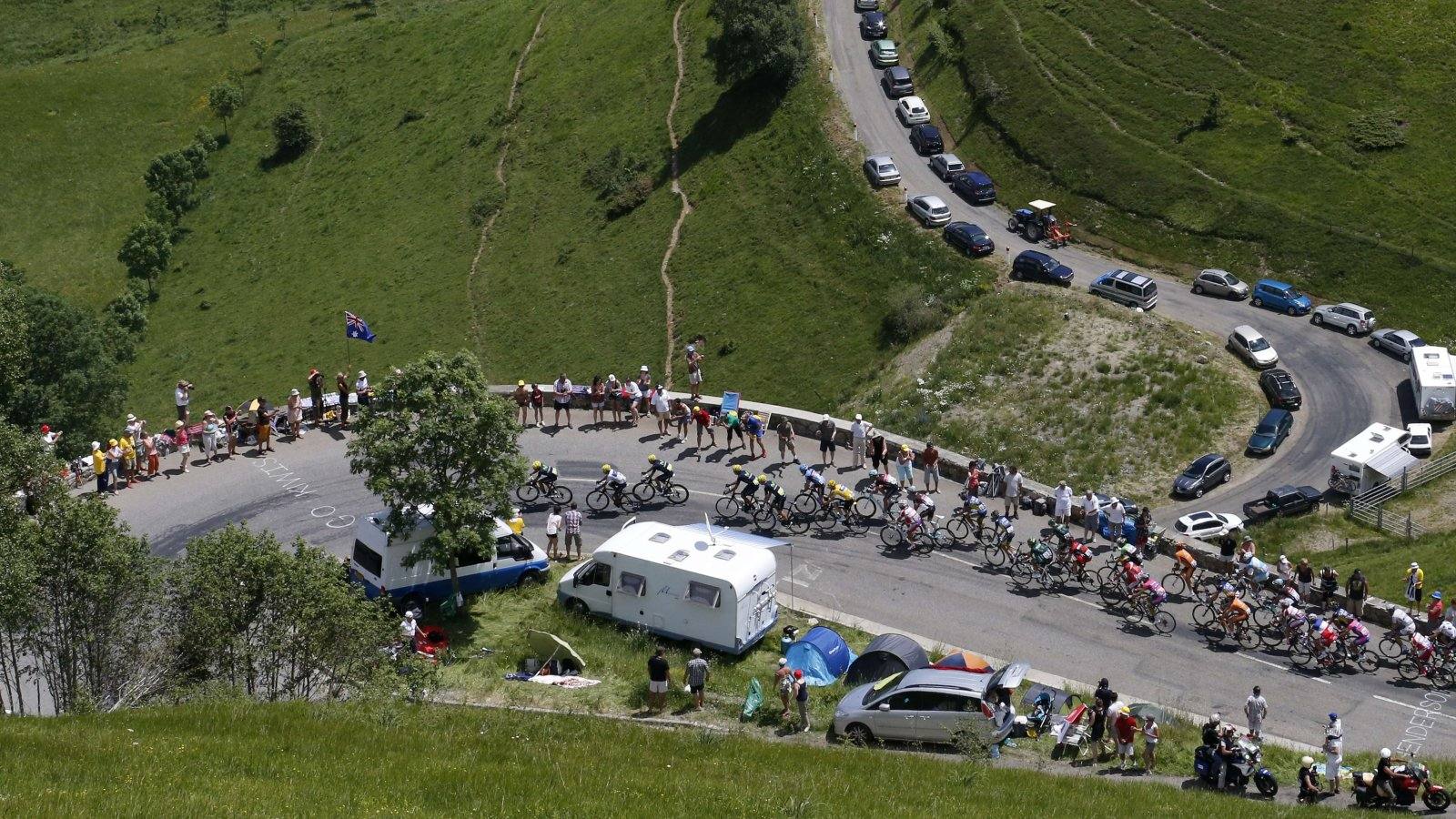 Etapa para Daniel Martin; Froome resiste a pesar de quedarse sin compañeros