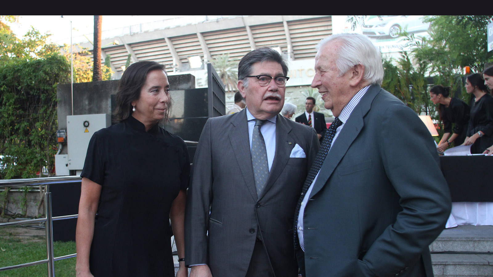 
En la entrega del galardón se dieron cita representantes de la política, judicatura, fiscales, notarios, abogados y procuradores

