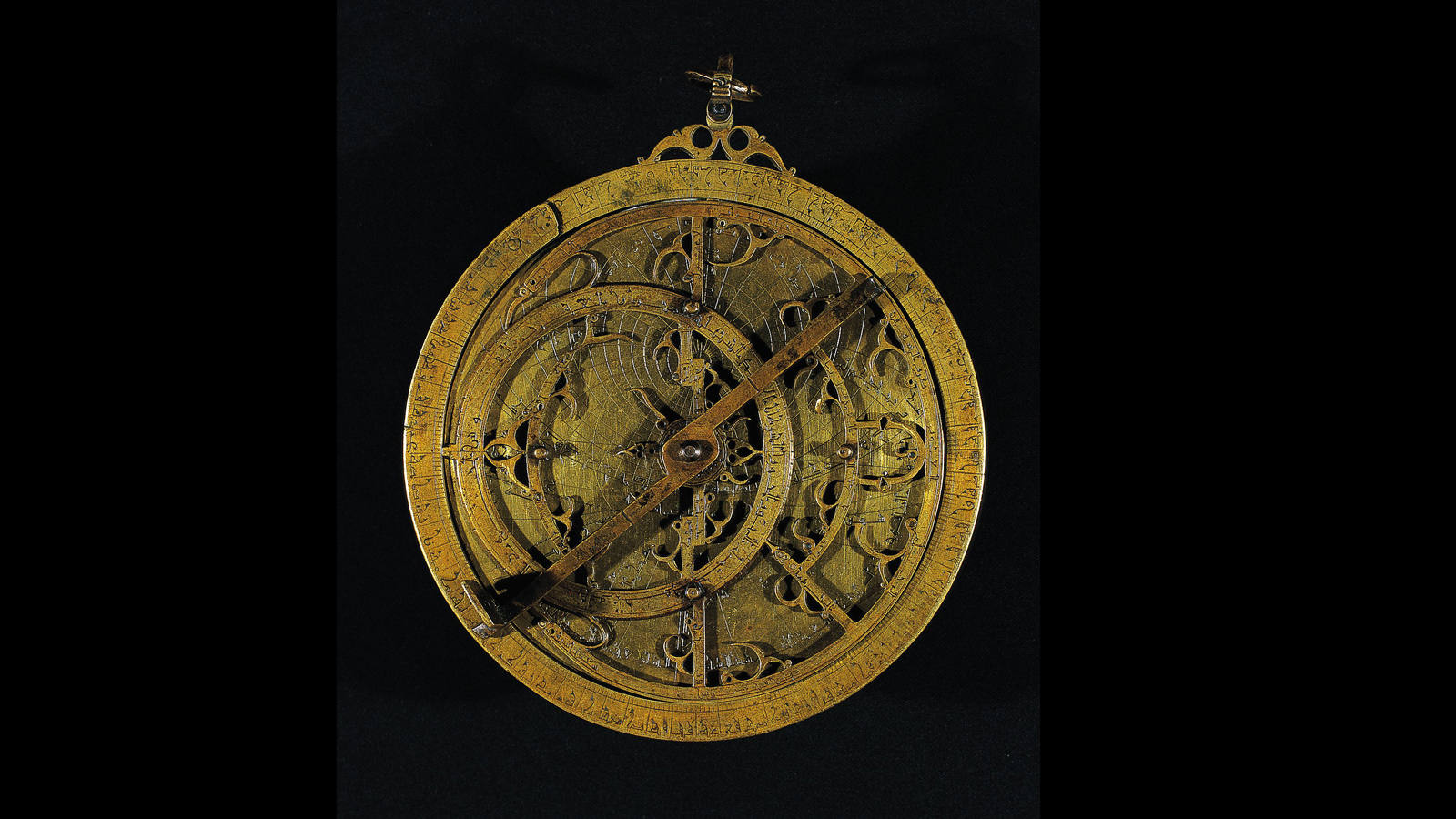 
Astrolabio planisférico, España, año 1265 -66, Real Academia de la Historia, Madrid.
