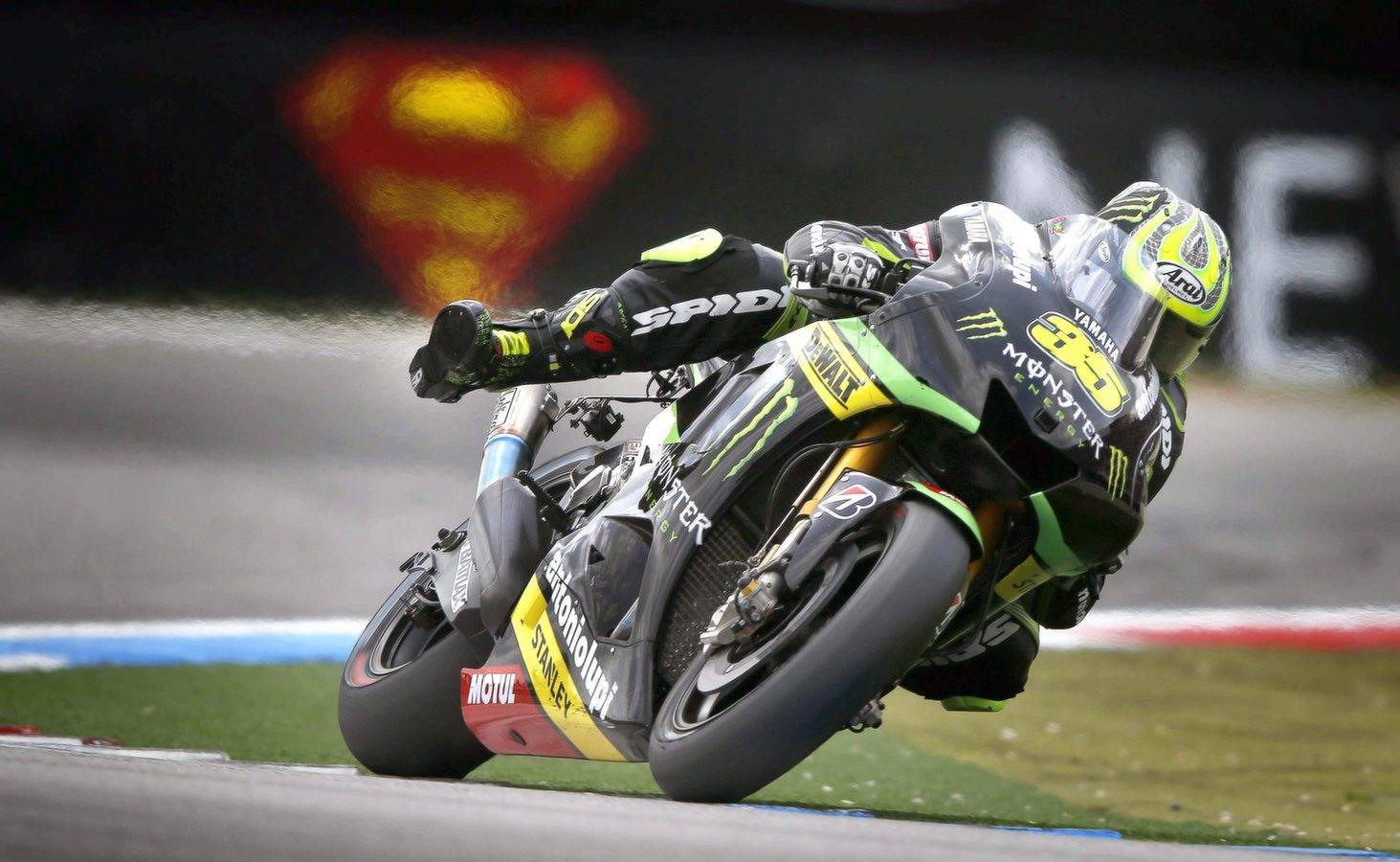 Valentino Rossi consigue en Assen su primera victoria desde Malasia 2010