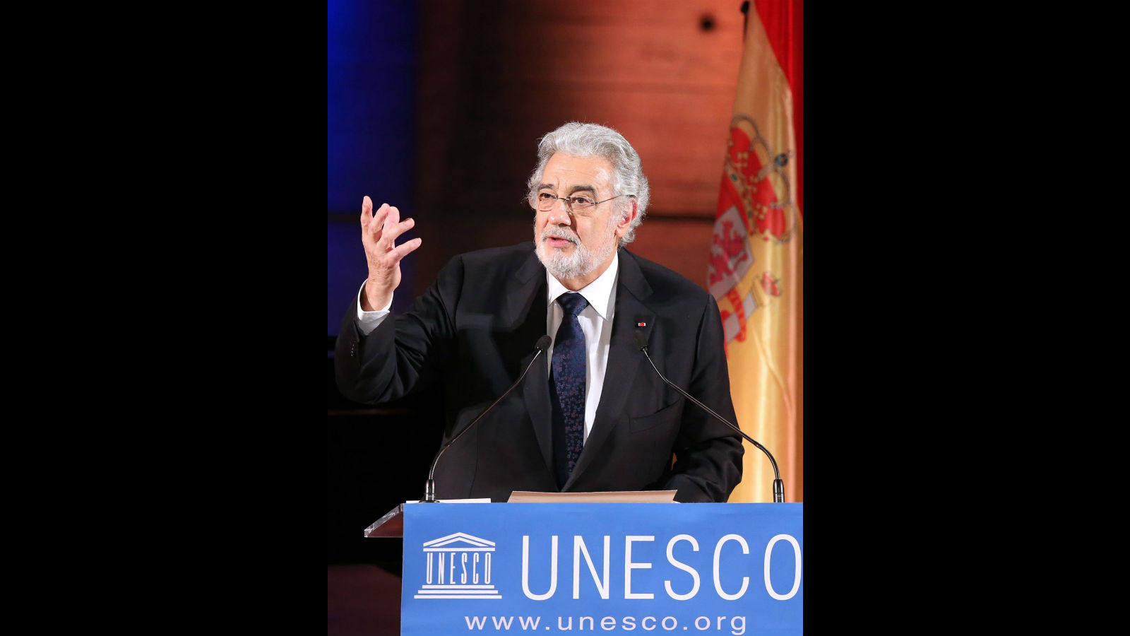 En 2012, la UNESCO se fijó en el español para que actuara de embajador de la institución