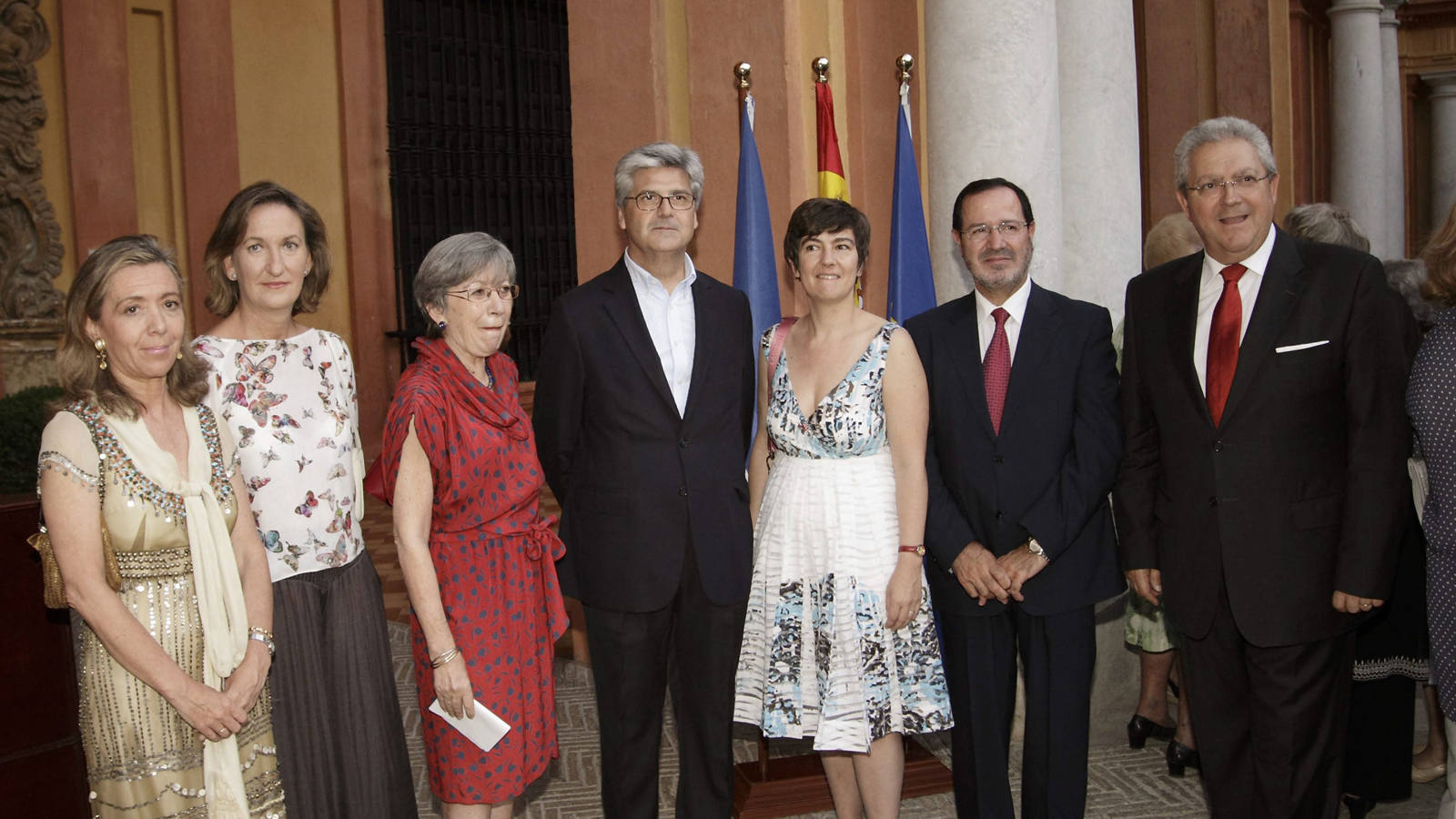 Autoridades sevillanas y miembros de la comunidad francesa en la ciudad hispalense se dieron cita para conmemorar la Fiesta Nacional del paĂs galo