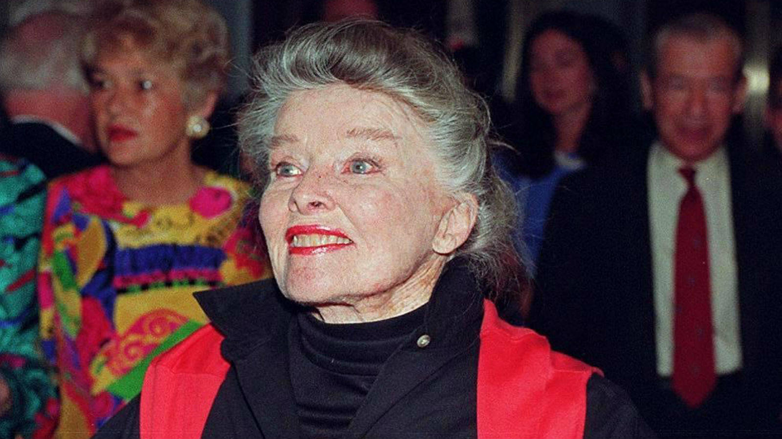 Murió el 29 de junio de 2003, hace diez, años, en su querido estado de Connecticut natal. Las luces de Broadway se apagaron en señal de luto.