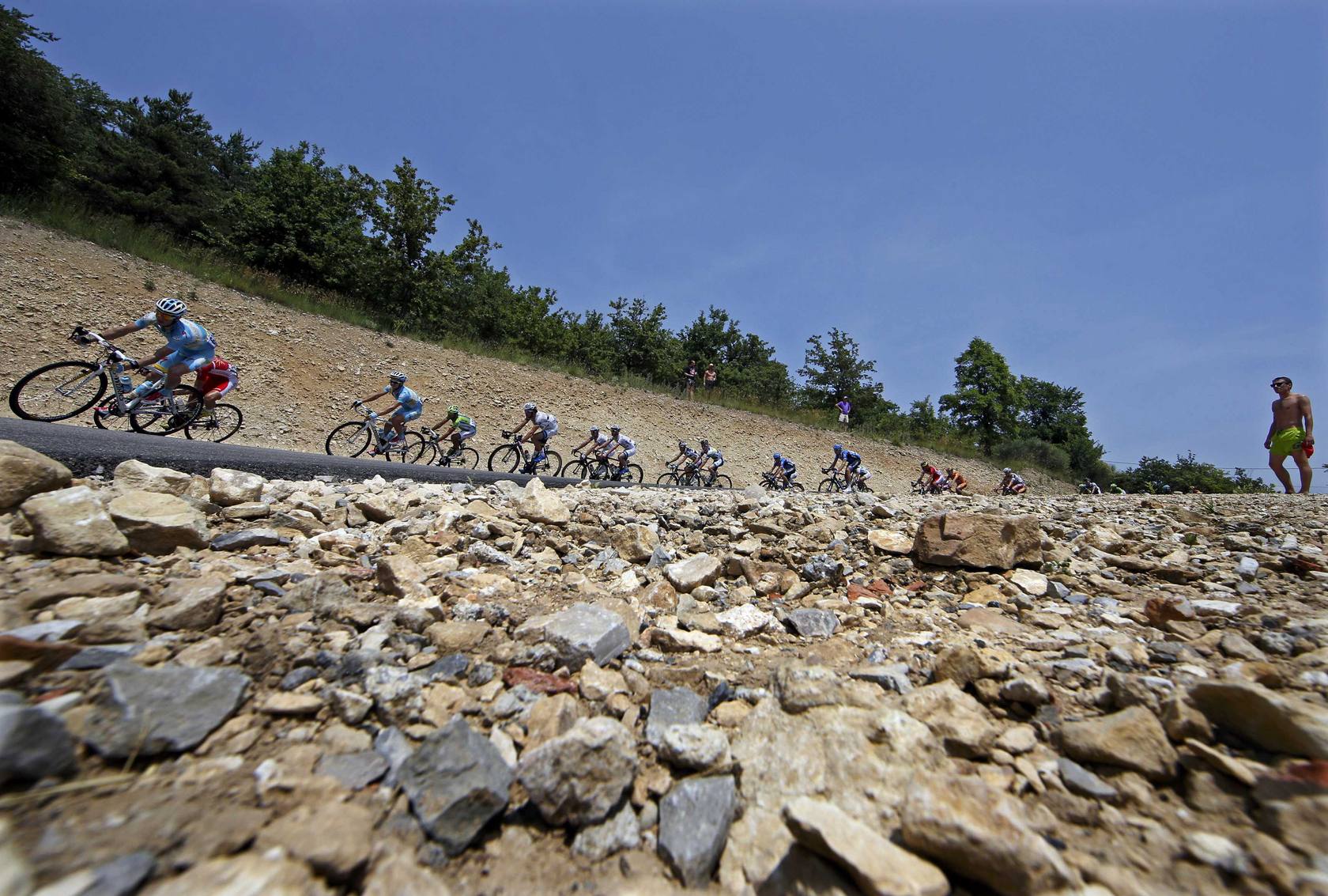 La subida al Mont Ventoux ha dejado algunas imágenes espectaculares