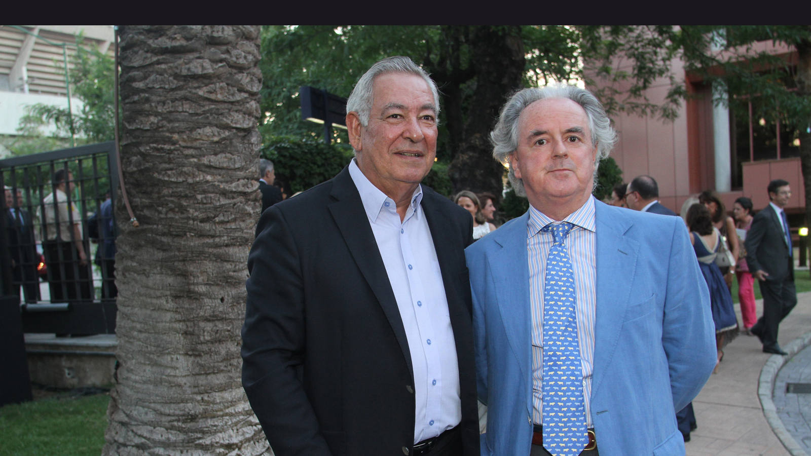 
En la entrega del galardón se dieron cita representantes de la política, judicatura, fiscales, notarios, abogados y procuradores

