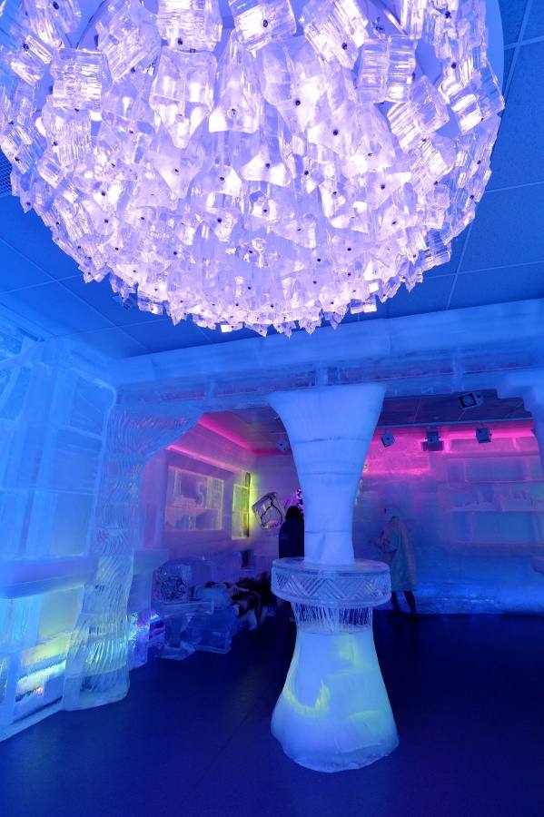 Todo está recubierto de hielo por lo que no se debe superar los 45 minutos en su interior