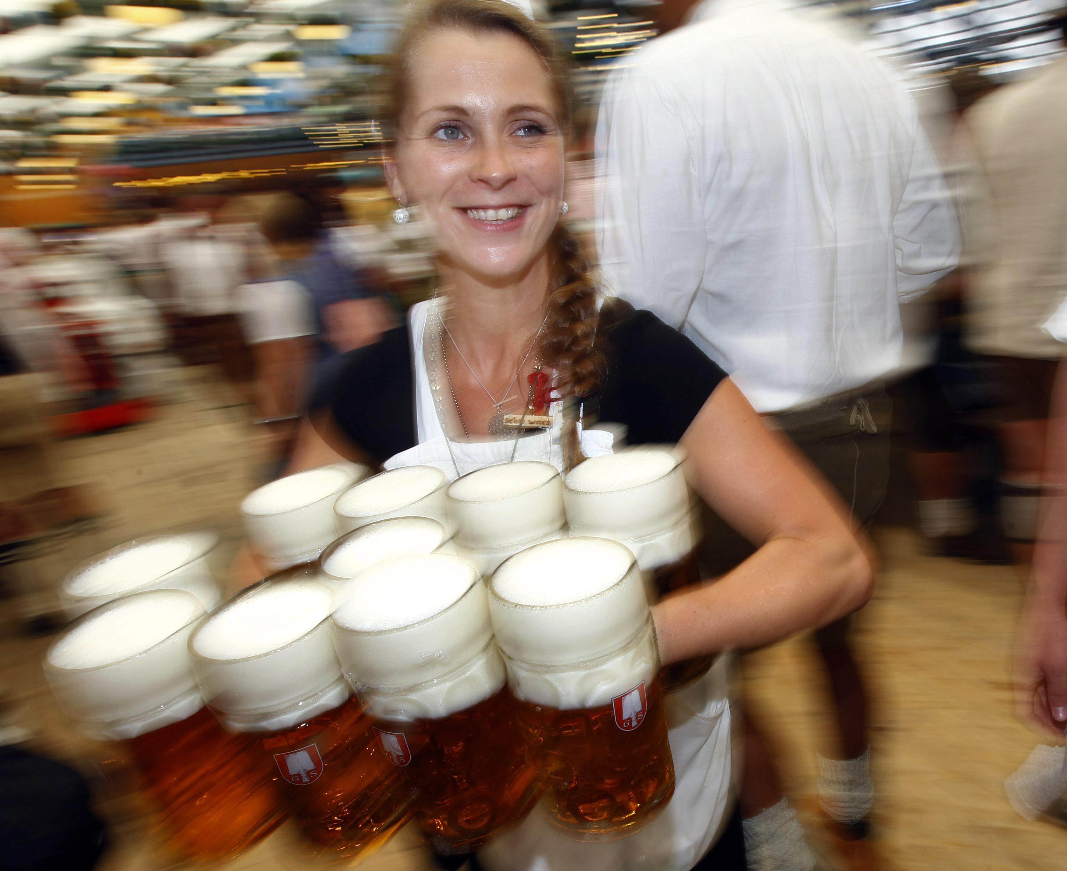 Inauguración del festival de la cerveza más grande del mundo, el ...