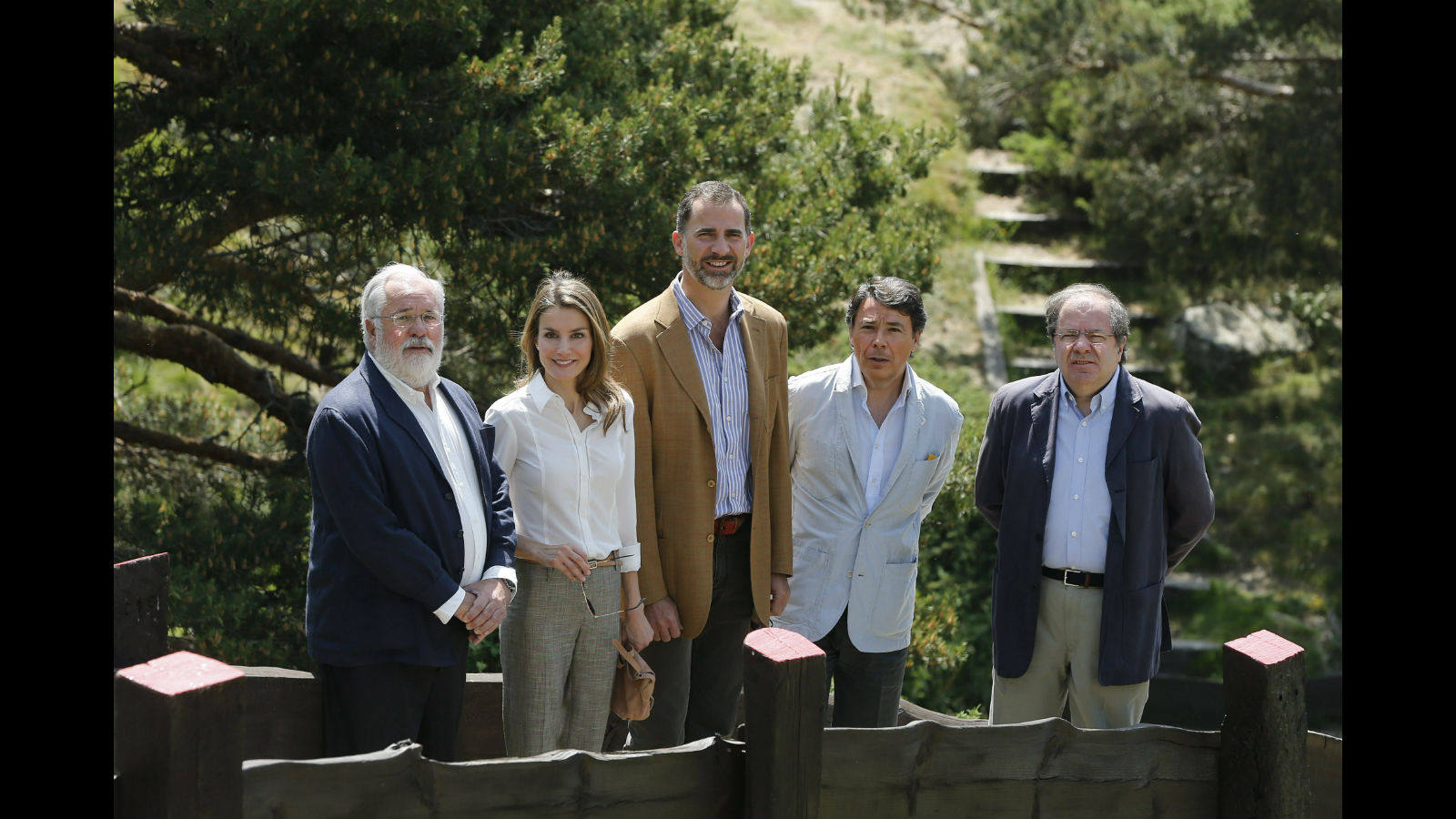 Además de Arias Cañete y de Ignacio González, también ha acompañado a Los Príncipes el presidente de Castilla y León, Juan Vicente Herrera