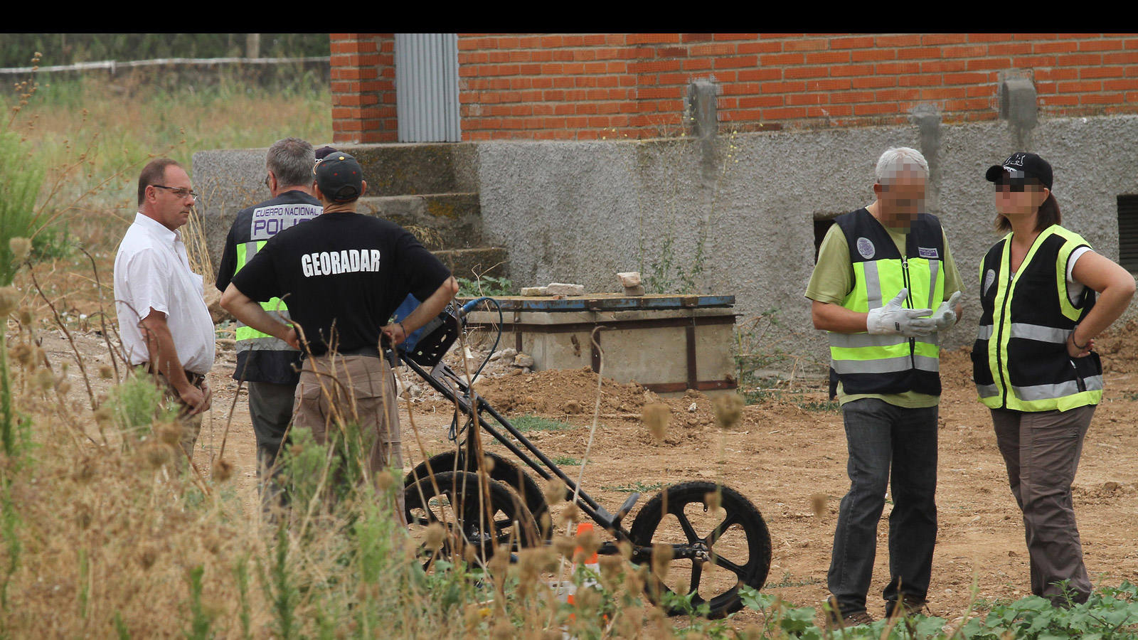 Las tareas de búsqueda de Marta del Castillo se reanudan en la finca de Majaloba, en La Rinconada, utilizando la técnica del georradar