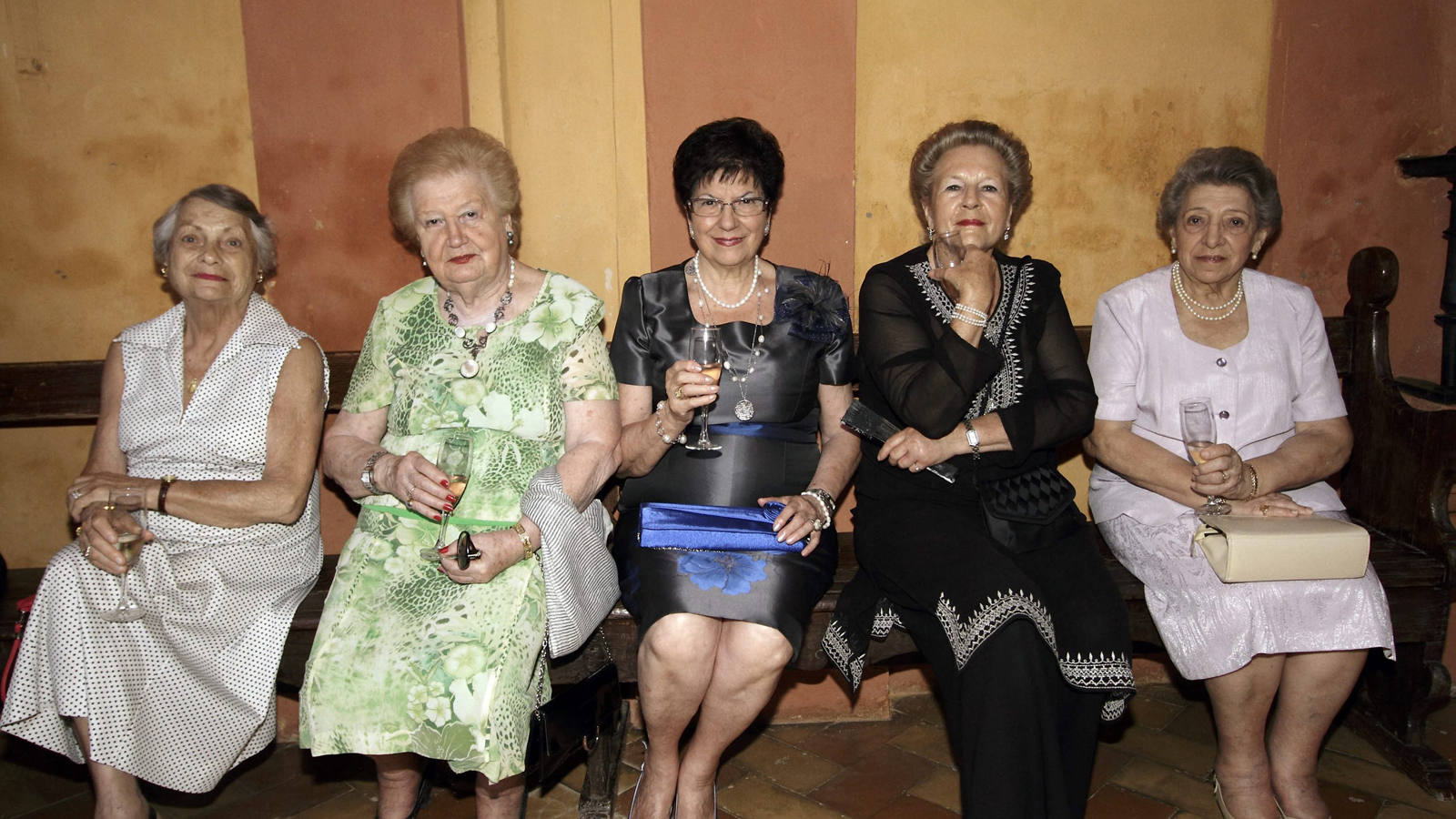 Autoridades sevillanas y miembros de la comunidad francesa en la ciudad hispalense se dieron cita para conmemorar la Fiesta Nacional del paĂs galo
