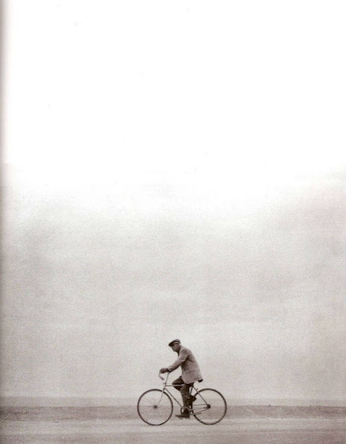 El novelista estadounidense Henry Miller (1891 - 1980).