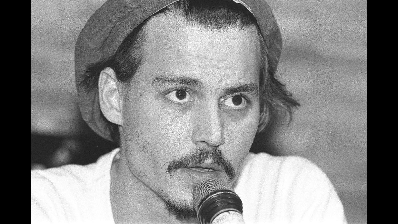 Trece años después, Johnny Depp en una entrevista en Toledo en 1998, igual de guapo