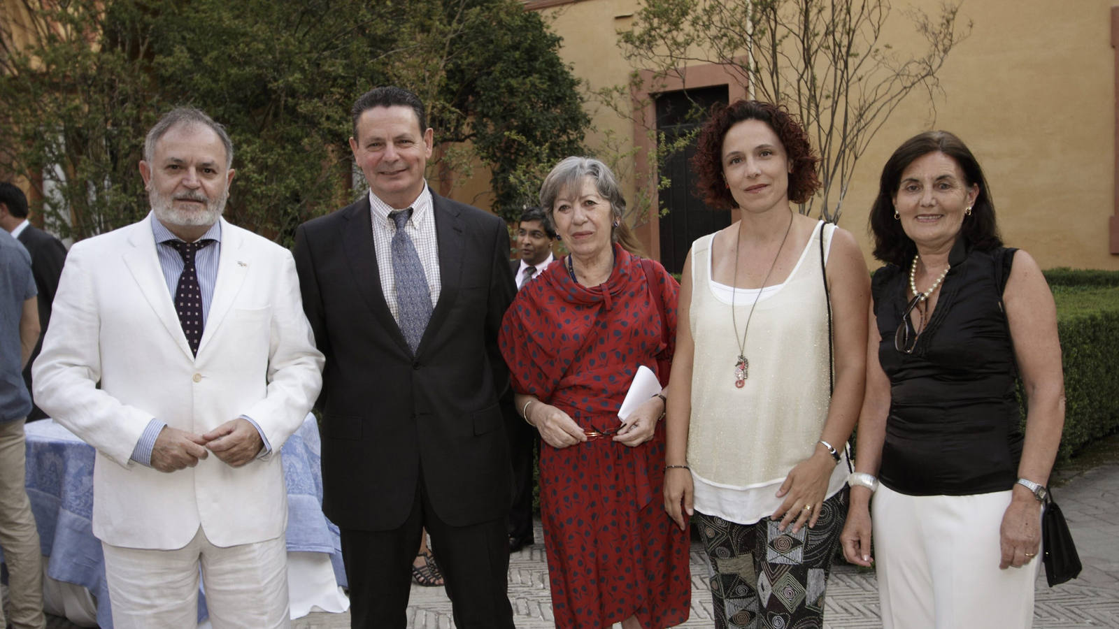 Autoridades sevillanas y miembros de la comunidad francesa en la ciudad hispalense se dieron cita para conmemorar la Fiesta Nacional del paĂs galo