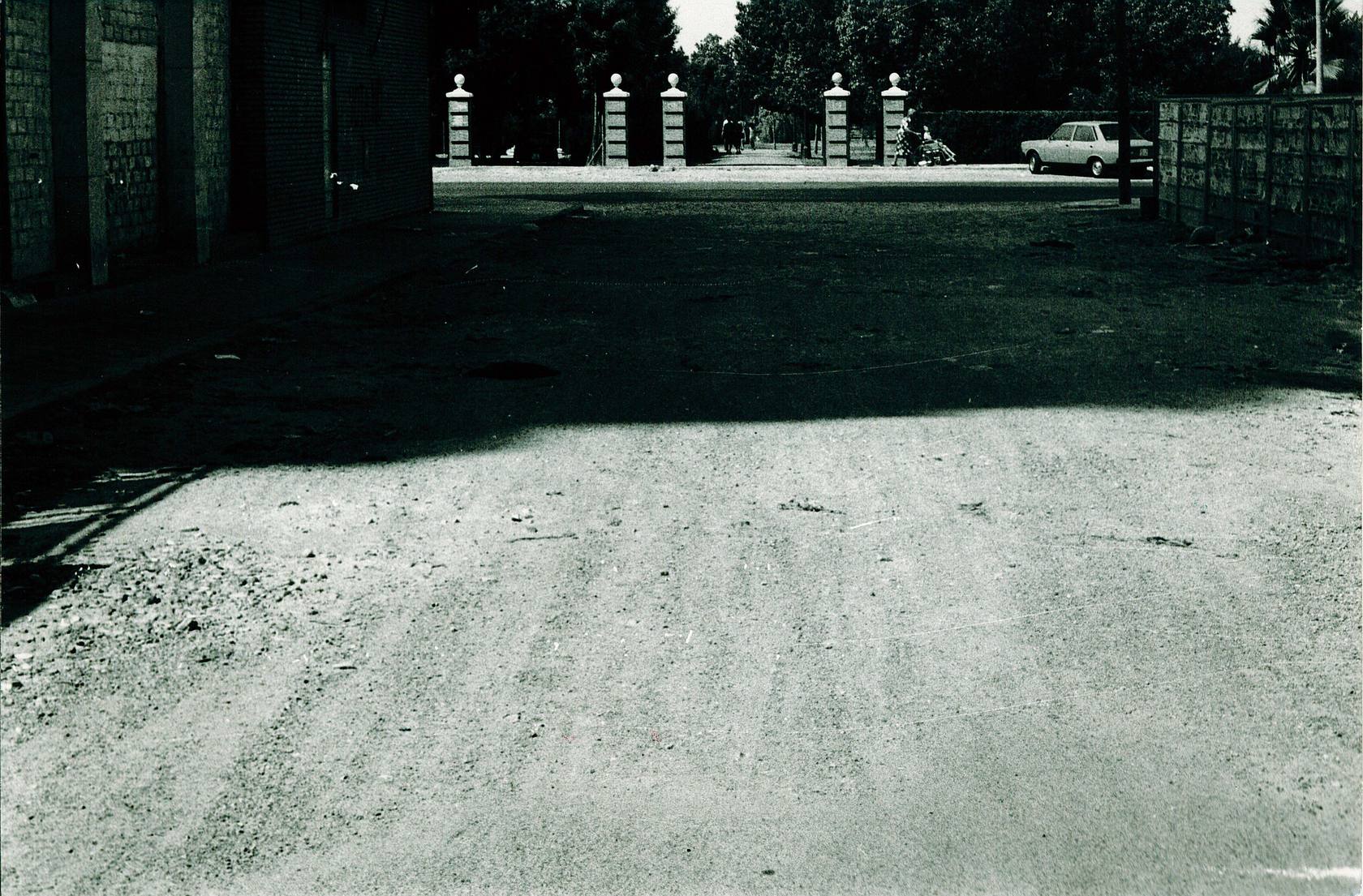 
La calle Niebla en 1977. Al fondo, el parque de Los Prínicipes
