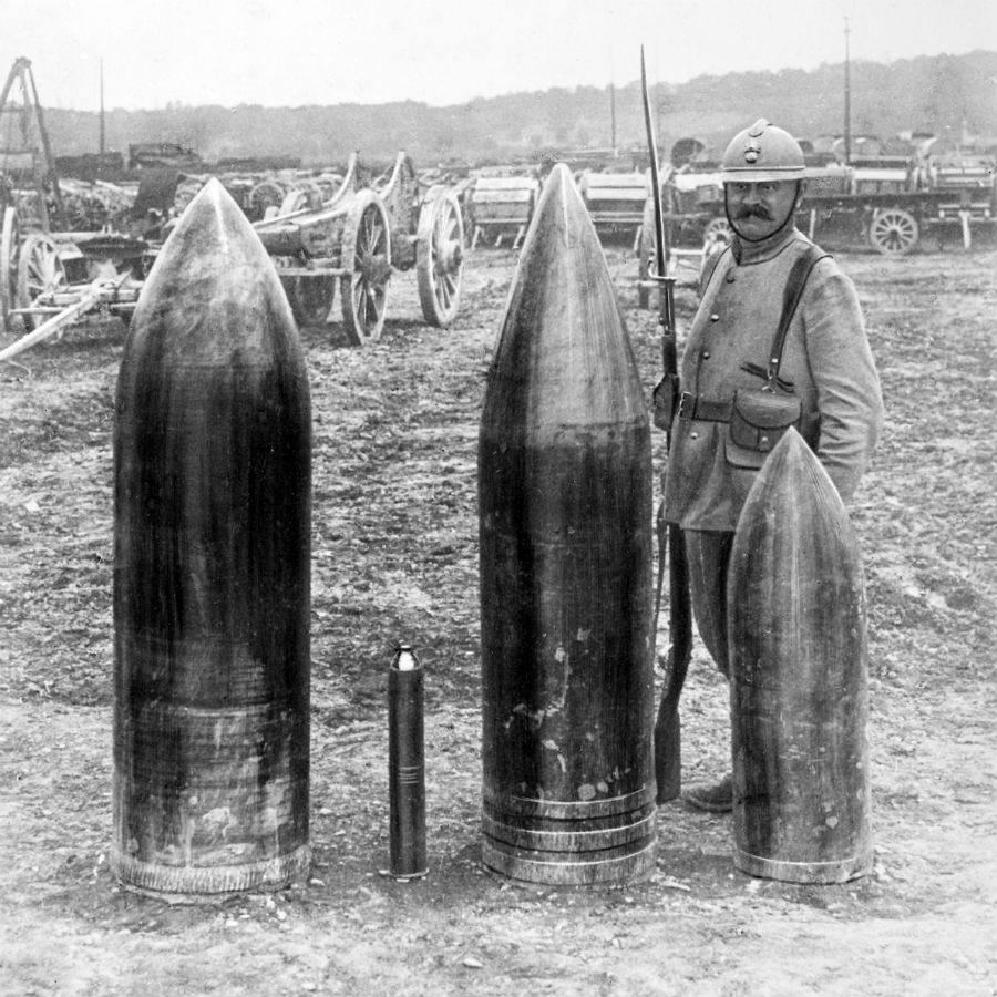 
Imagen de las granadas de 420, 380 y 305 que utilizaban los franceses en los combates del Somme.
